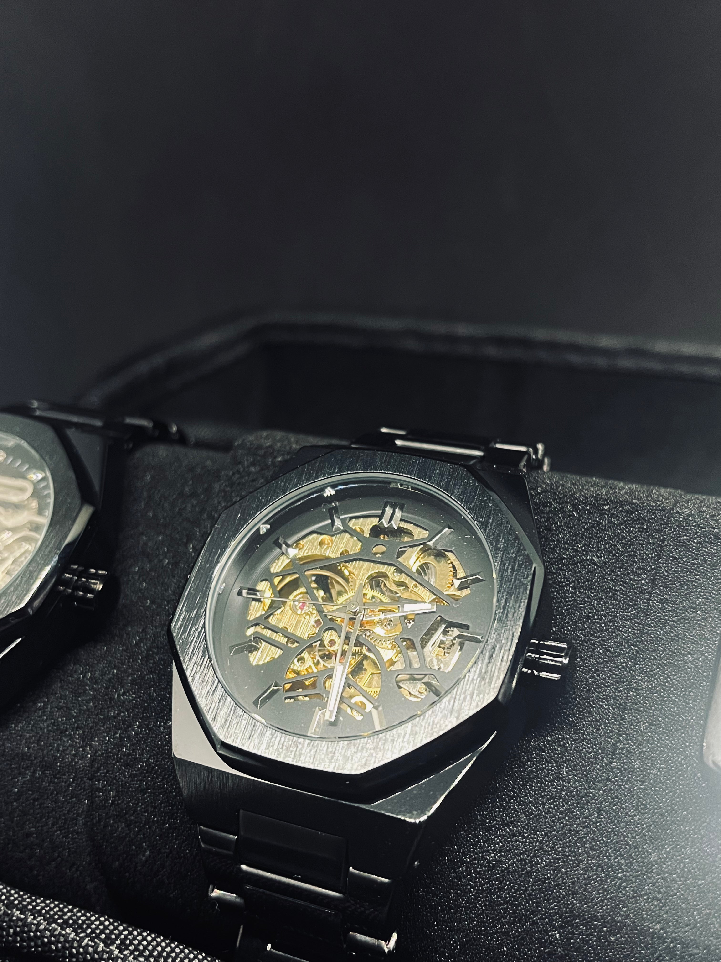 RoyalPulse Obsidian Skeleton – Automatic Black Stainless Steel